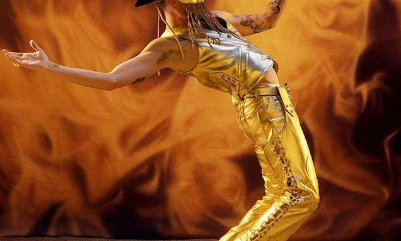 Imagem da fonte — Orville Peck