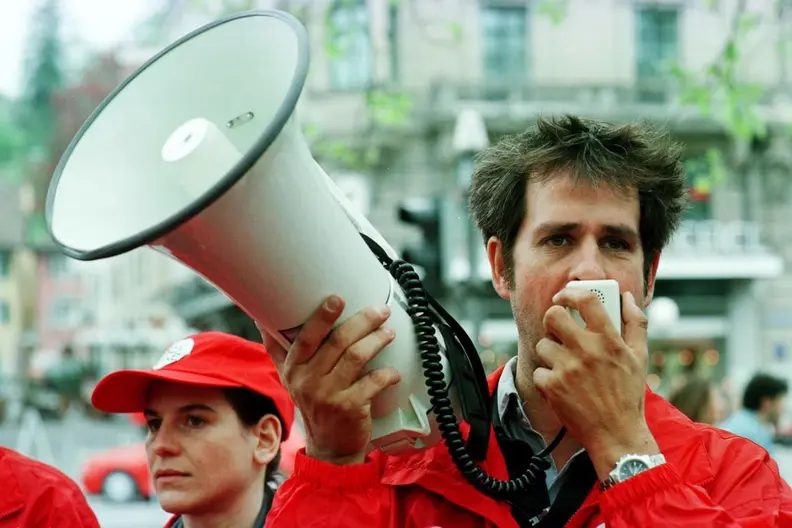 出典の画像 — Guided Tour in German | Christoph Schlingensief: Es ist nicht mehr mein Problem, macht eure Scheiße alleine