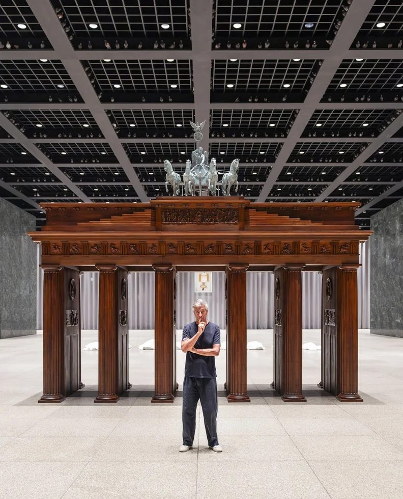来源图片 — MAURIZIO CATTELAN. NIGHT | National Gallery Prize 2026