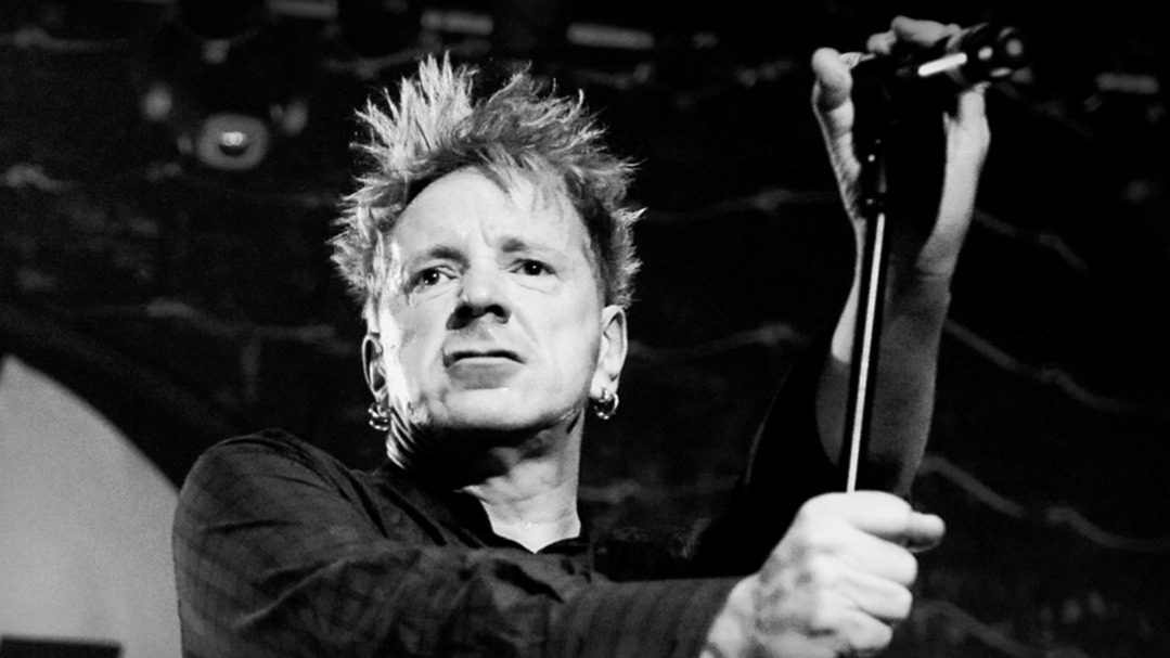 Imagen de la fuente — PUBLIC IMAGE LIMITED