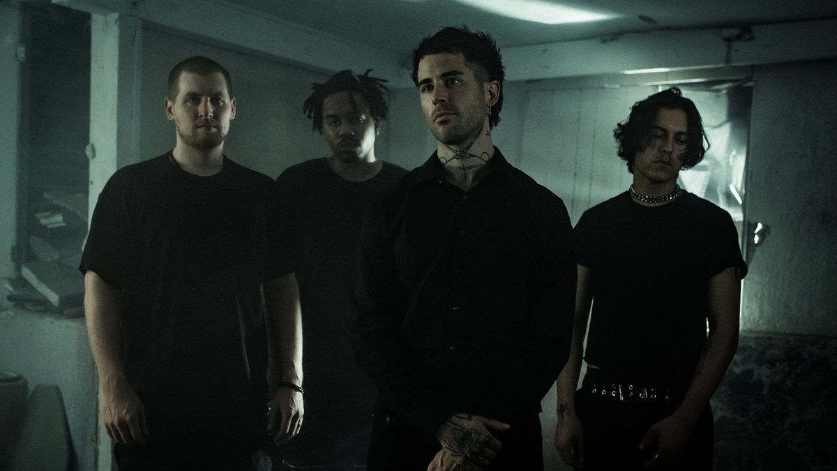 Imagem da fonte — Holywatr: Deo Gratias Tour