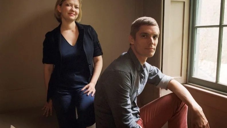 Bild der Quelle — ALINA IBRAGIMOVA & CÉDRIC TIBERGHIEN