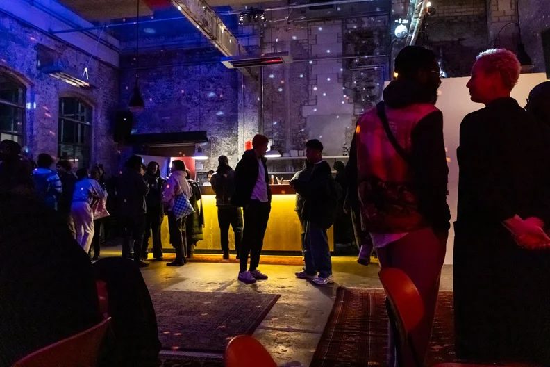 Imagen de la fuente — INTERFILM42: After Glow – The Saturday Party