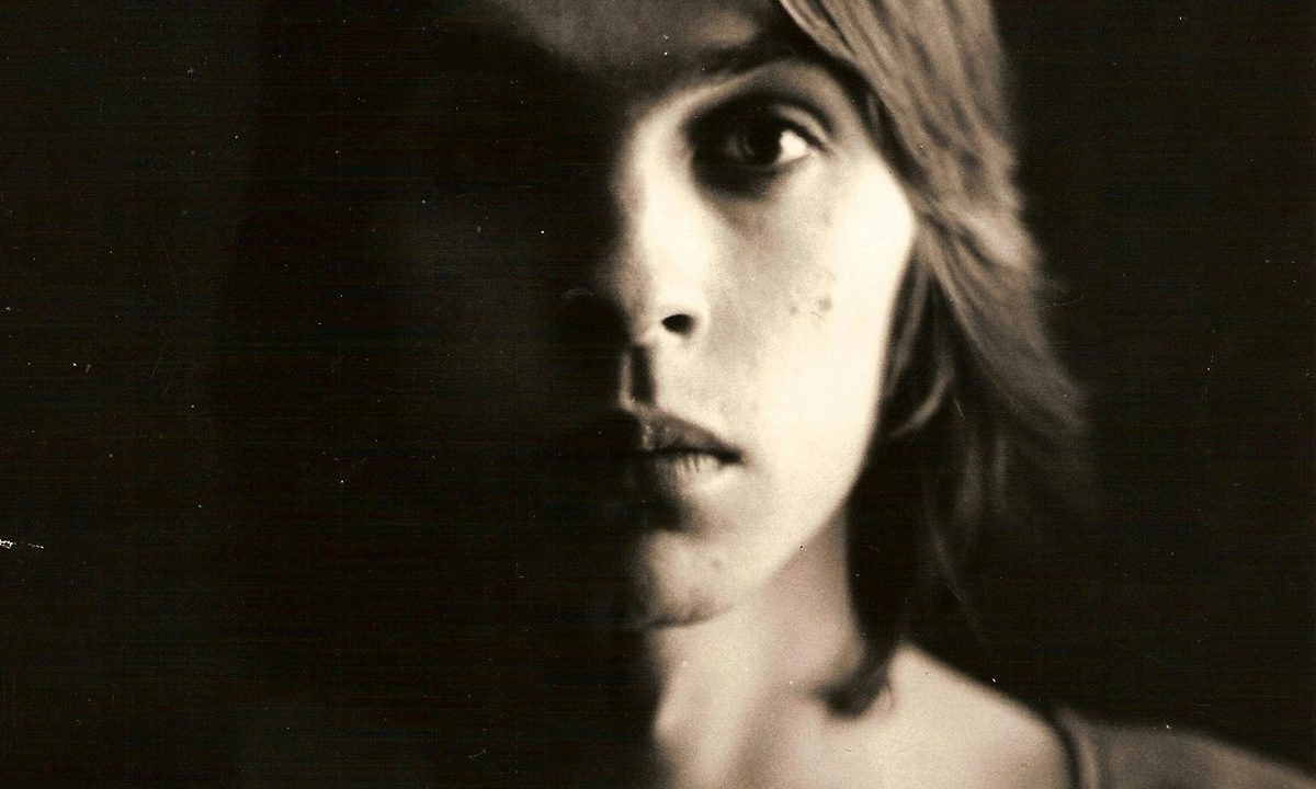 Imagem da fonte — Mark Fry performs Dreaming with Alice