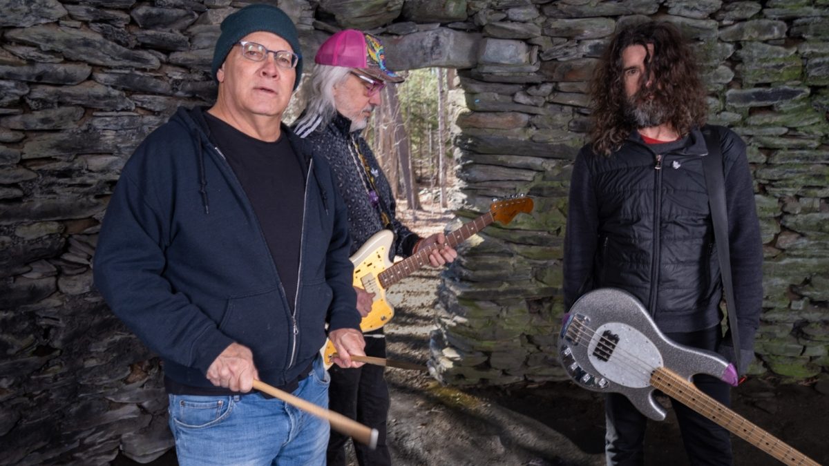 Source image — Dinosaur Jr. + Stef Chura
