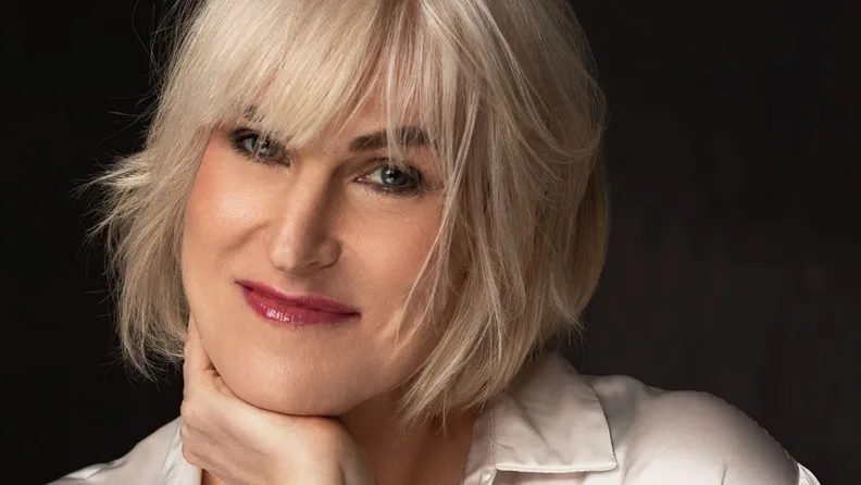 Imagem da fonte — HELENA RASKER & GENEVIÈVE STROSSER