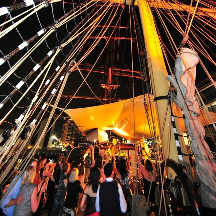 Image de la source — NYE26 Sydney Spectacular on the Tall Ship, James Craig 1874
