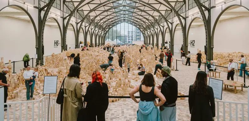 Image de la source — 30 Hours Hamburger Bahnhof (Part 1)