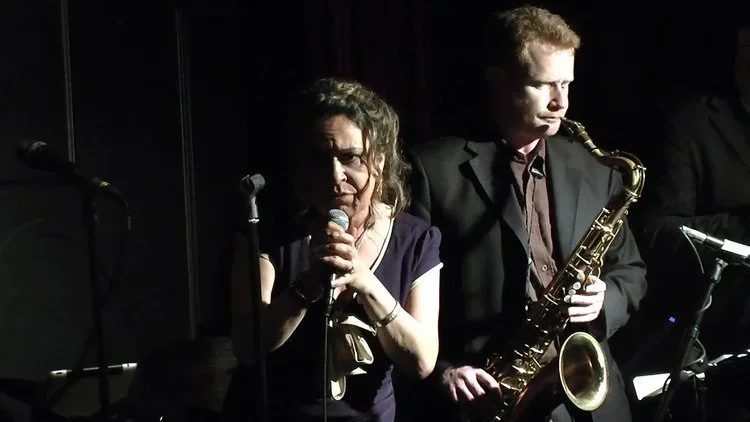 Imagem da fonte — Laura Hubert Band — The Rex